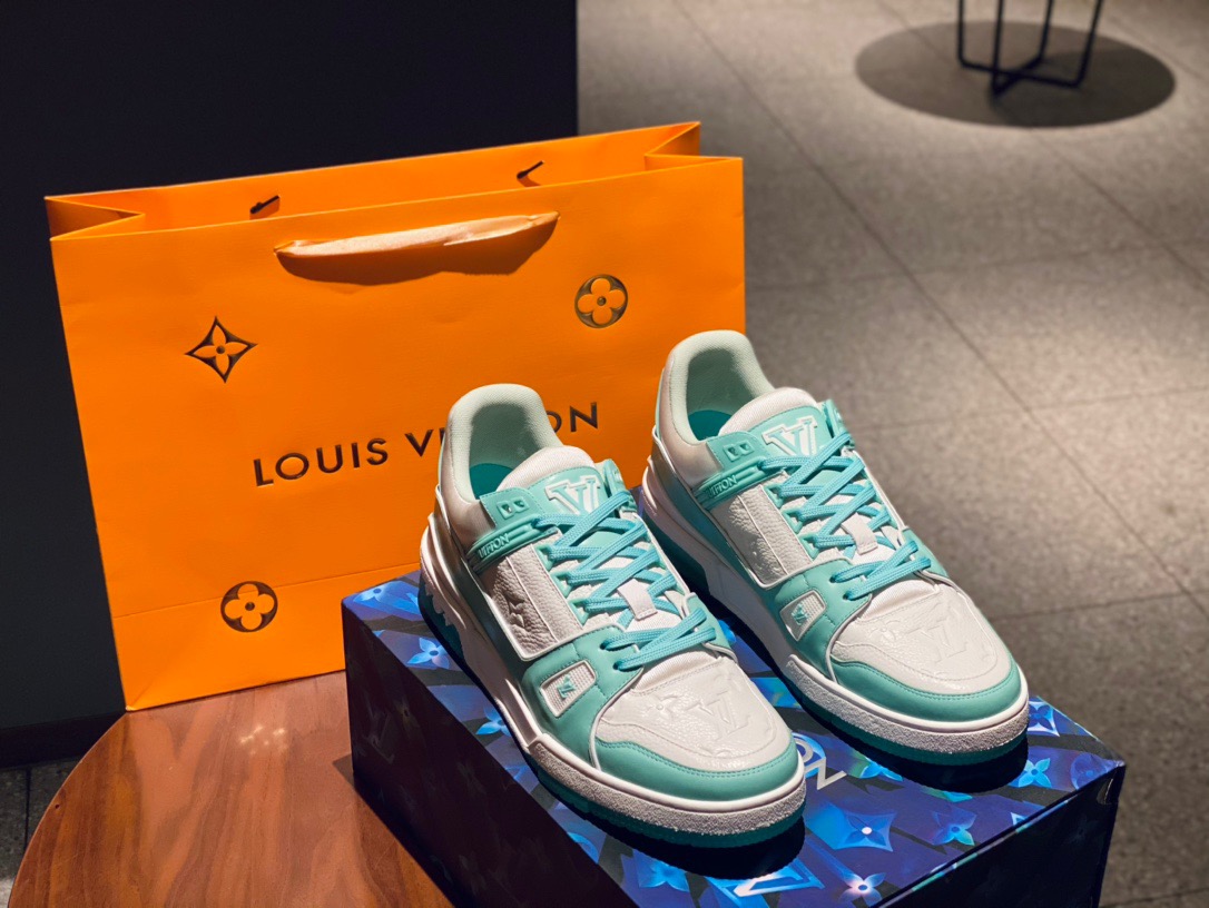 루이비통 LV TRAINER 트레이너 스니커즈