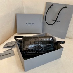 발렌시아가 Balenciaga 5935888 sharp 숄더백 19.5cm