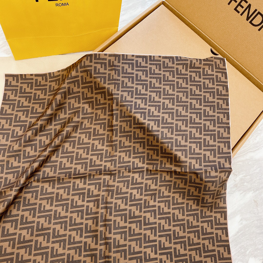 펜디 FENDI 스카프 브라운&핑크 70cm