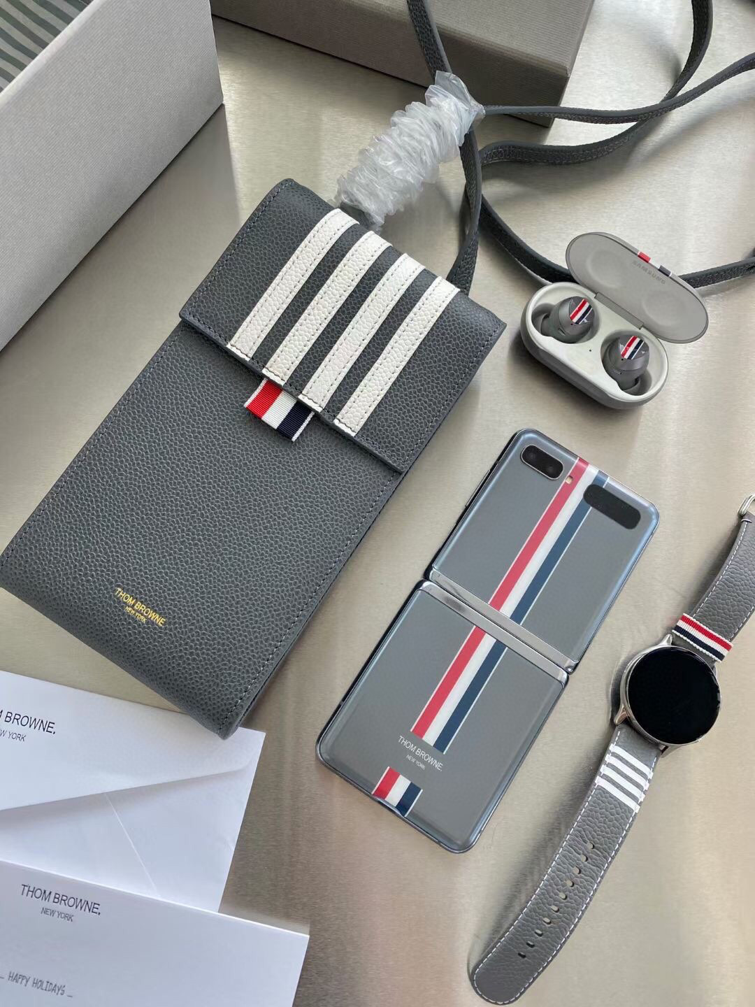 톰브라운 Thom Browne 크로스 백