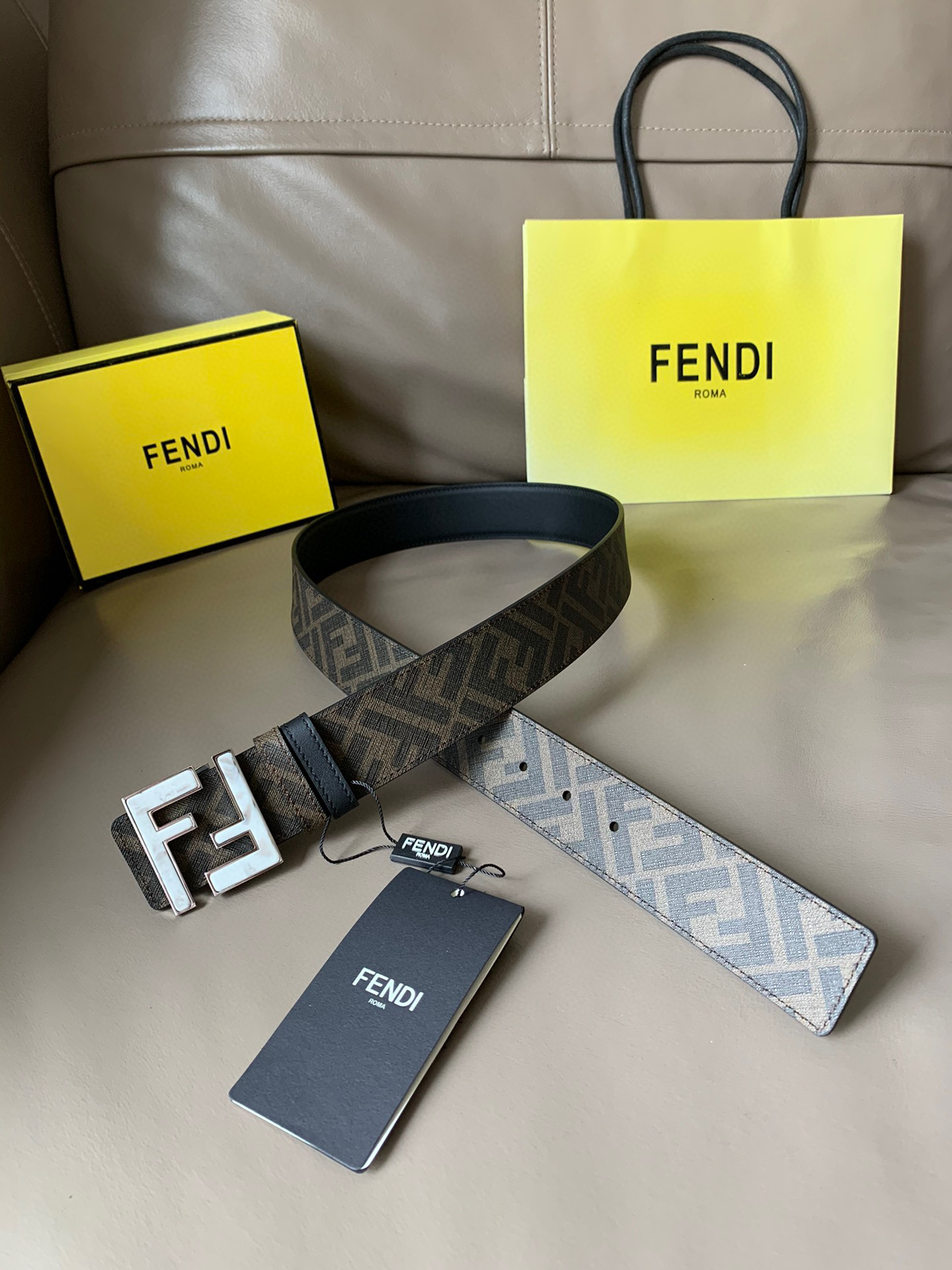 발펜디 FENDI 벨트 40mm