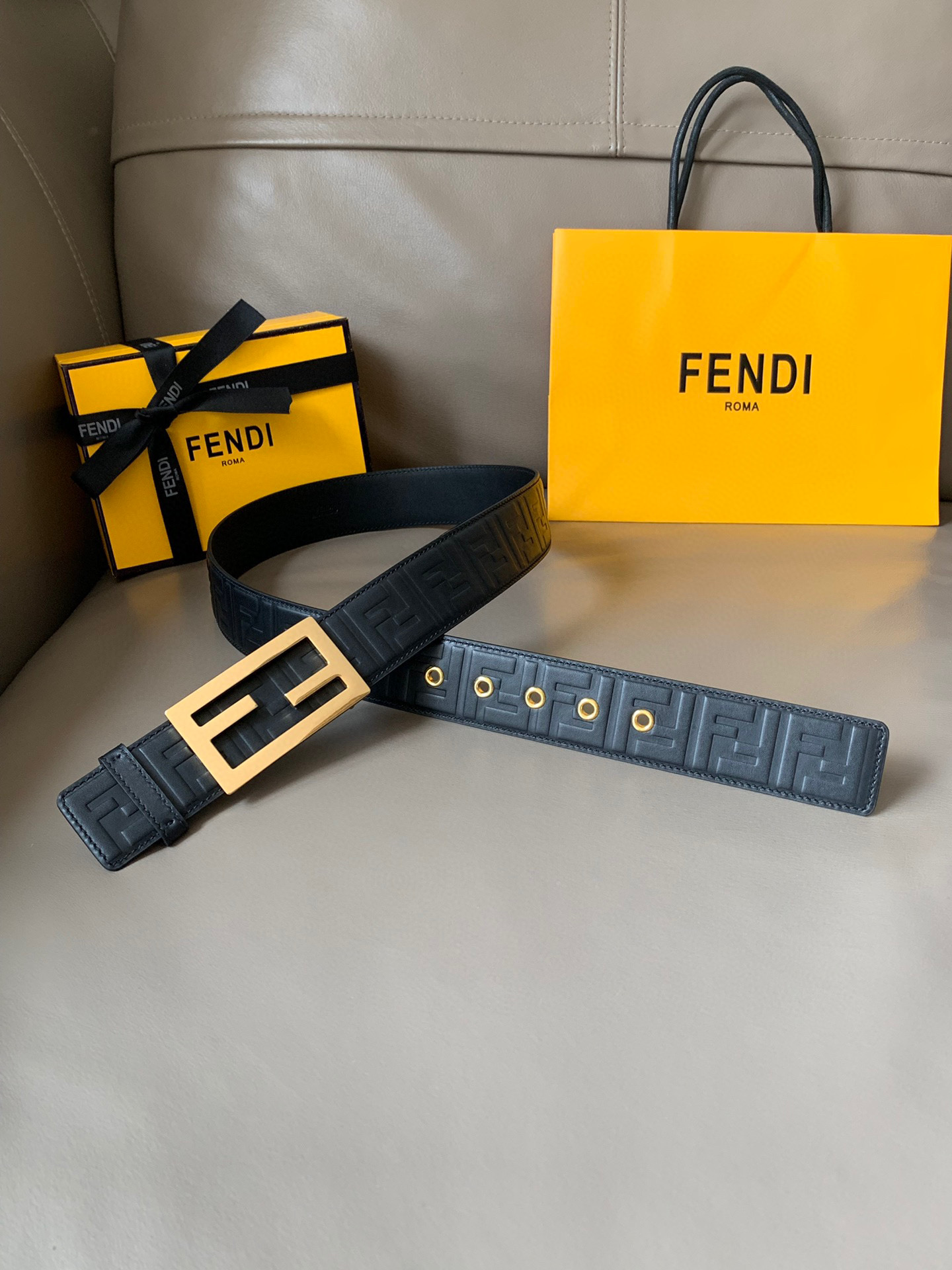 발펜디 FENDI 벨트 40mm
