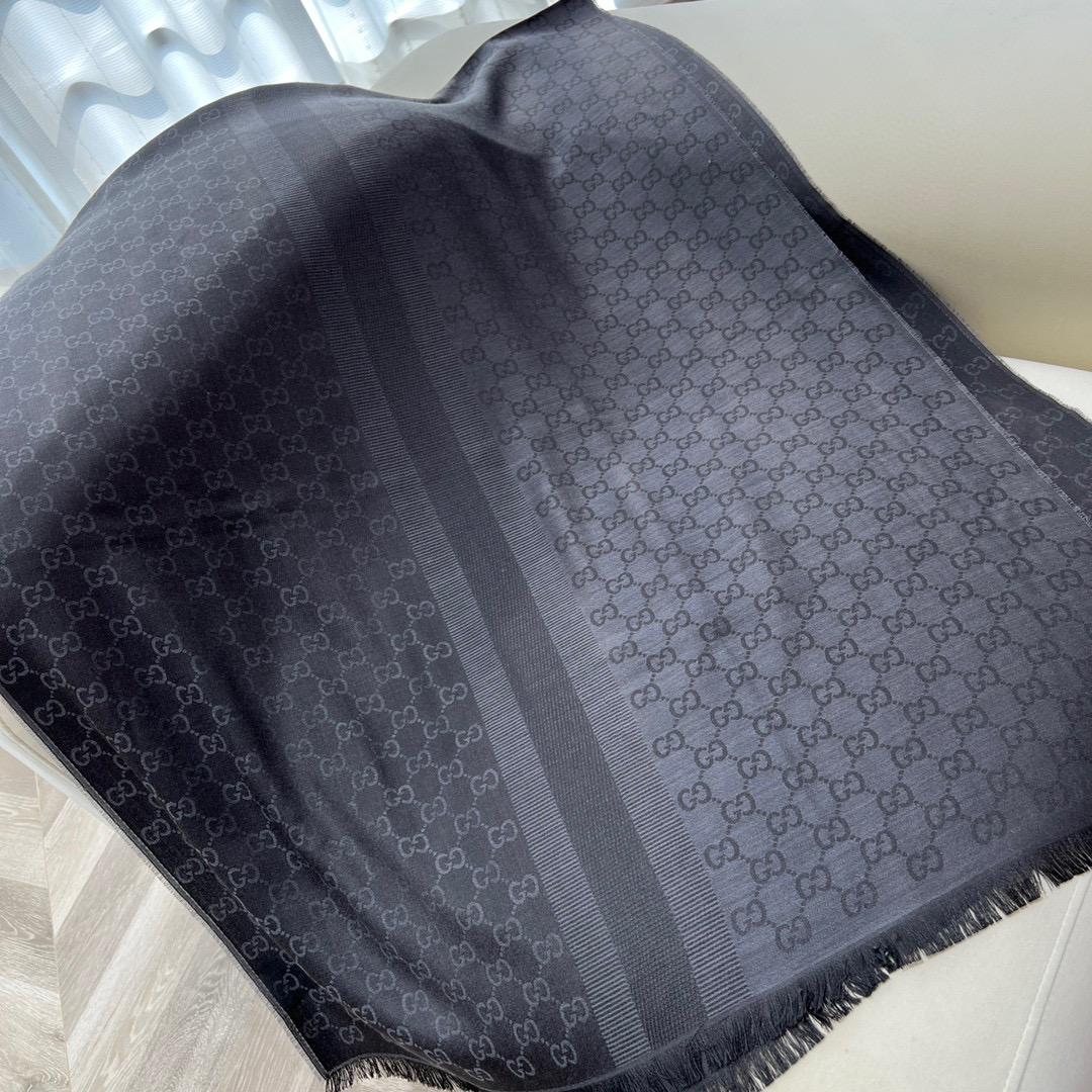 구찌 Gucci 스카프 195*70cm