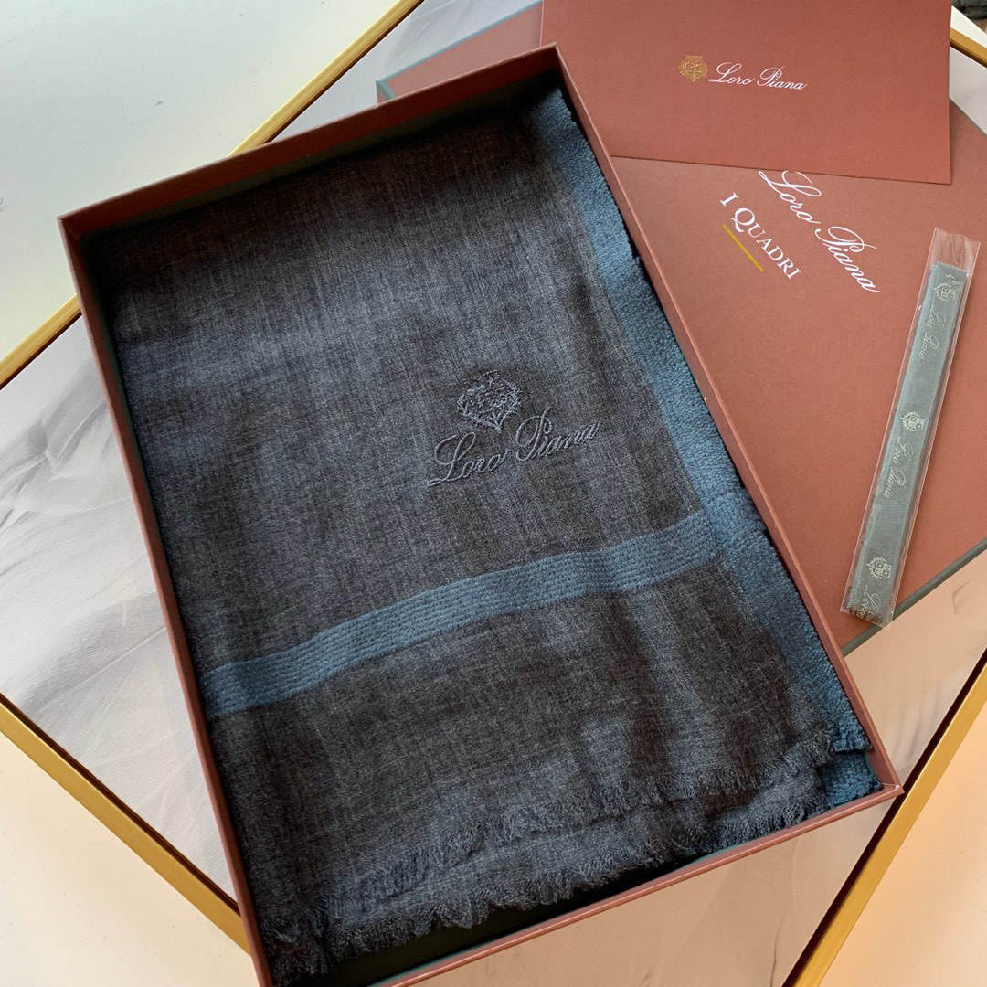 로로피아나Loro piana 울 캐시미어 케이프 95*210cm