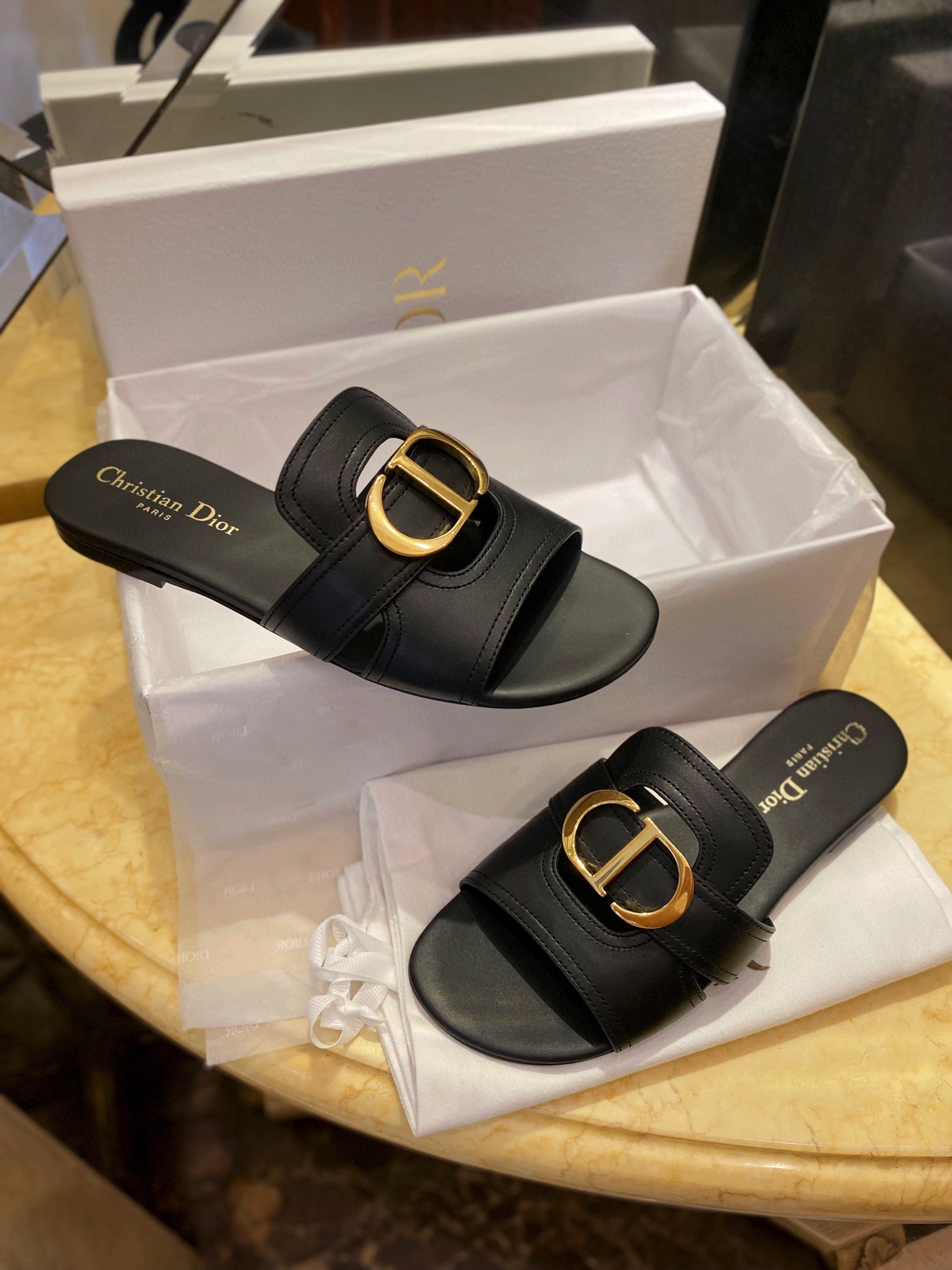 디올 DIOR 슬리퍼