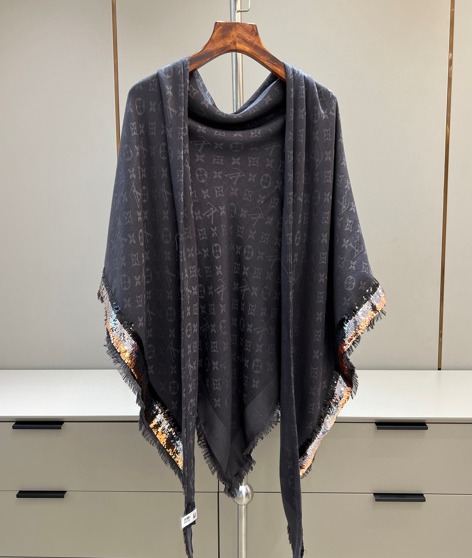 루이비통 Louis Vuitton Scarf 스카프 115*95cm