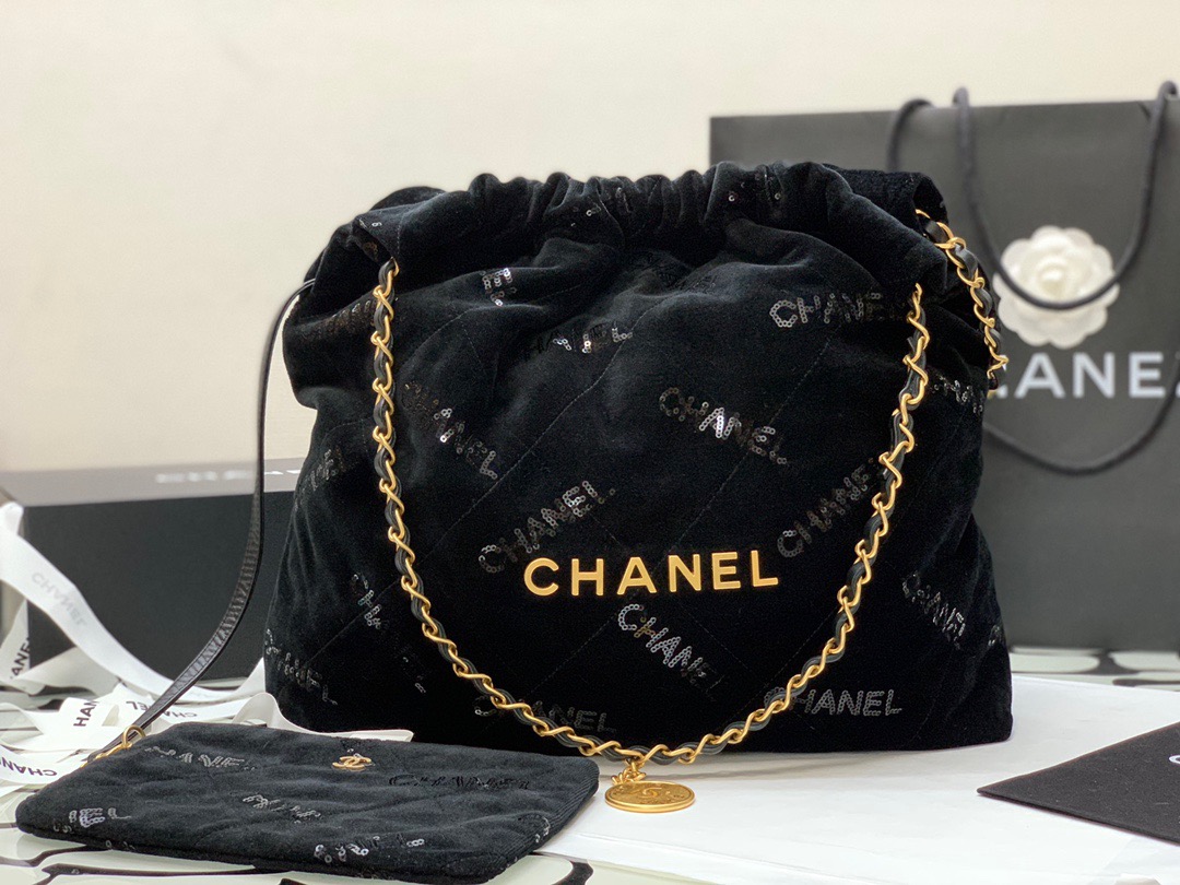 CHANEL 22 핸드백  미디엄 38CM
