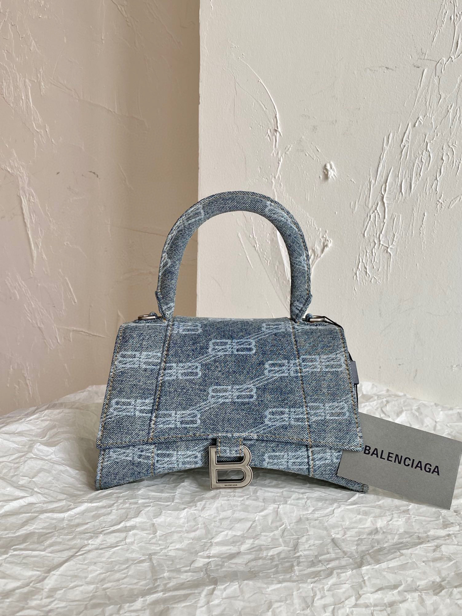 발렌시아가 Balenciaga 5935461 24*23*10cm
