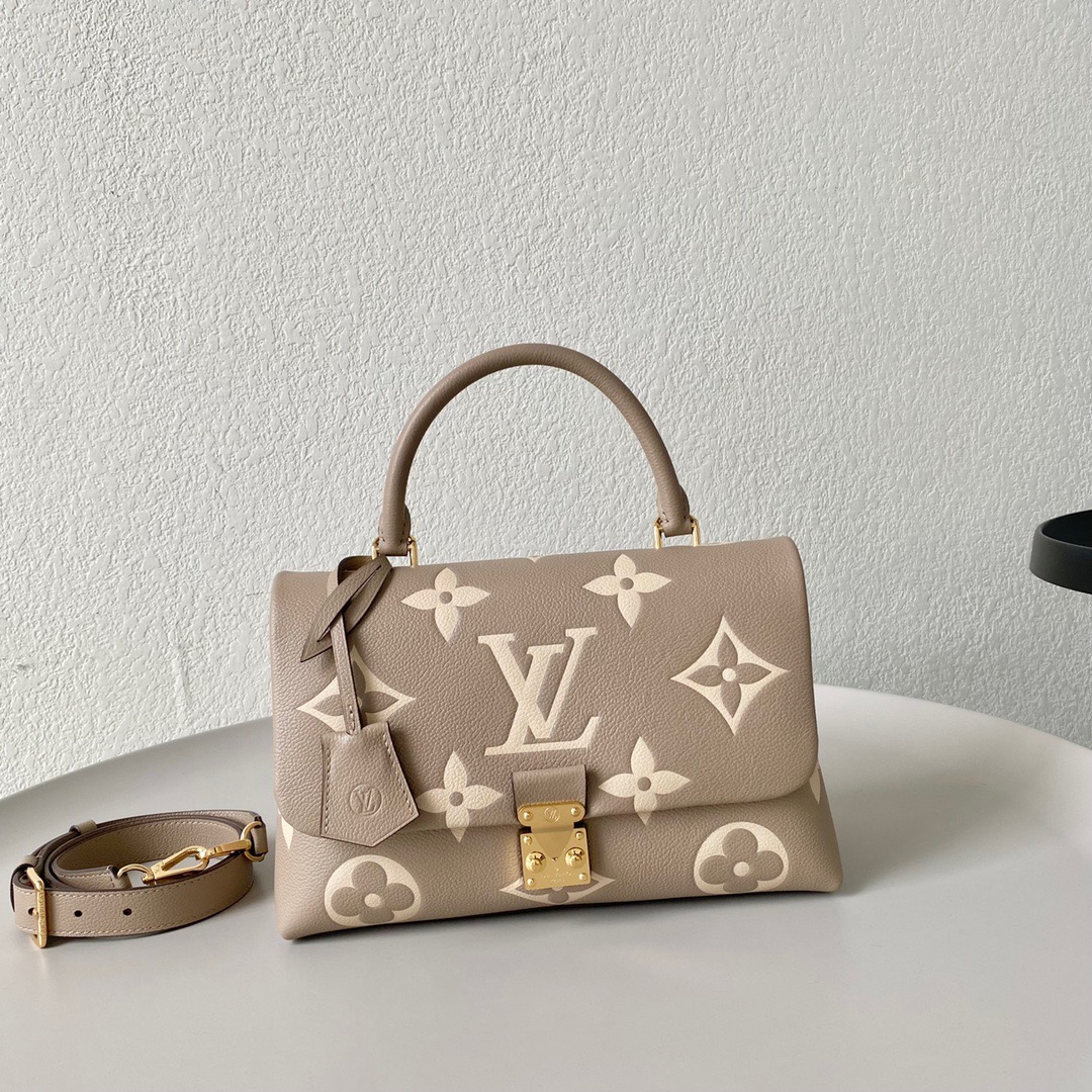 루이비통 Louis Vuitton 46041 숄더백 28CM