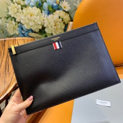 톰브라운 Thom Browne 클러치 30CM