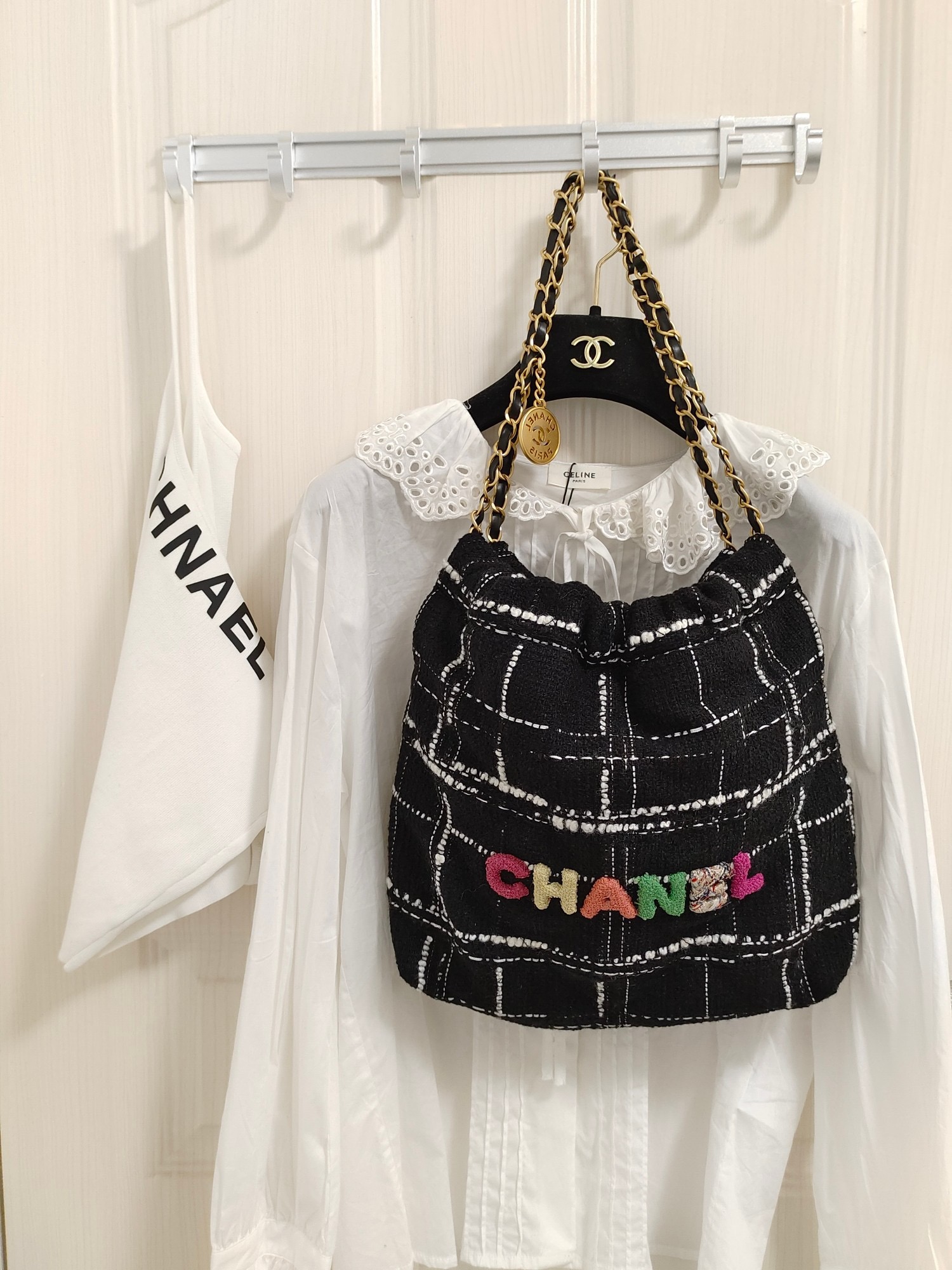 CHANEL 22 핸드백 미디엄 38CM