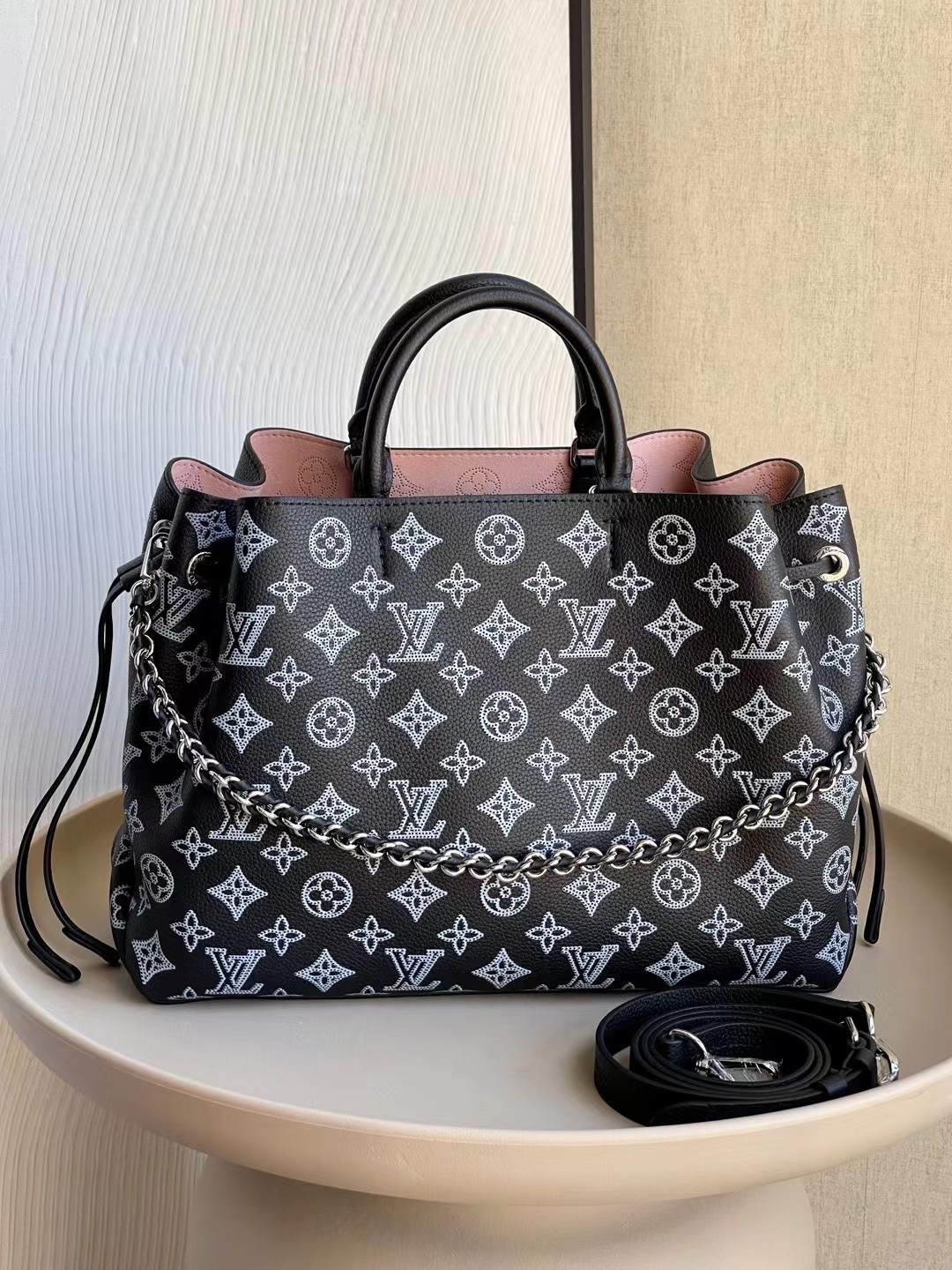 루이비통 Louis Vuitton 21107 토트 백  32CM