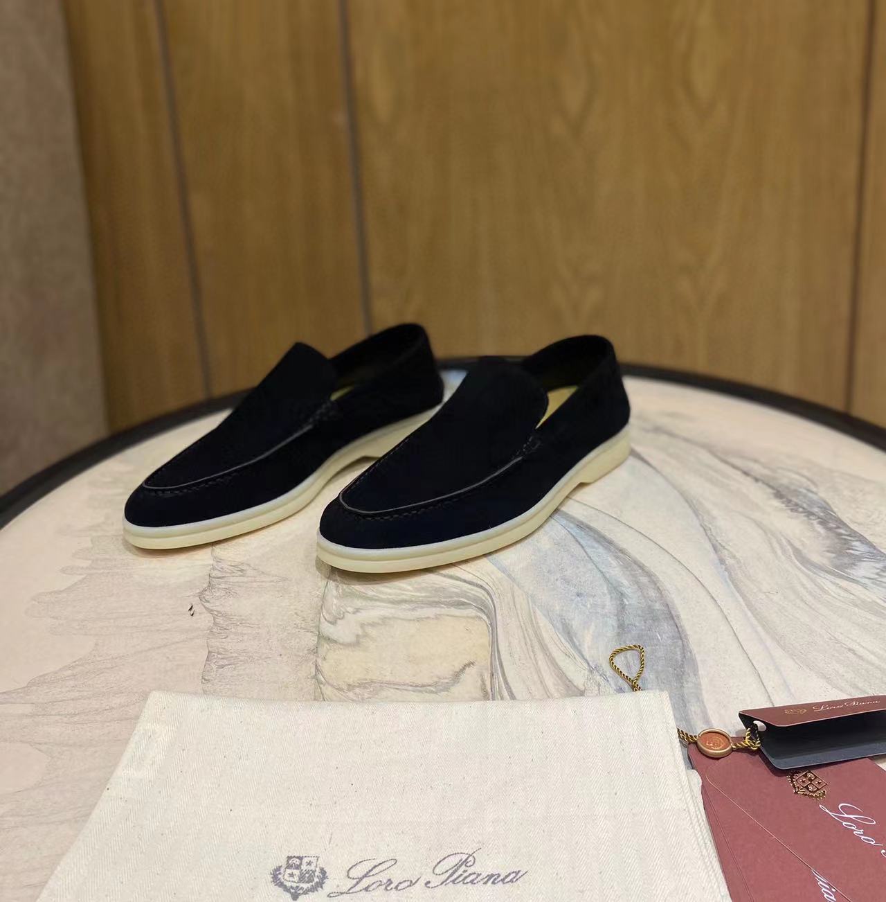 로로피아나 Loro Piana Summer Charms Walk 모카신