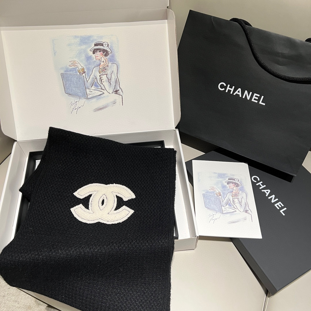 샤넬 CHANEL 스카프 35*200cm