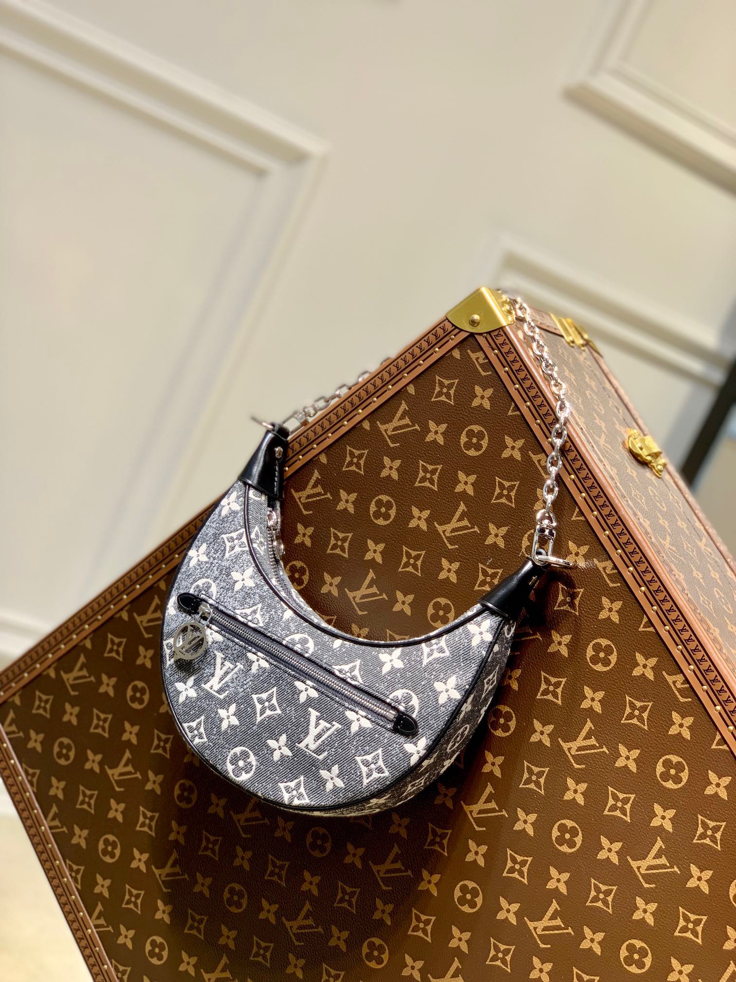 루이비통 Louis Vuitton 21752 숄더백  23CM