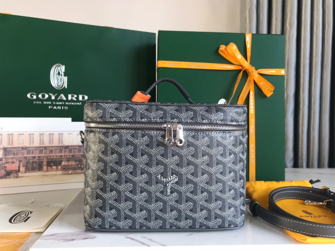 고야드 Goyard 파우치 20CM