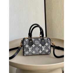 루이비통 Louis Vuitton 82242 미니백 16CM