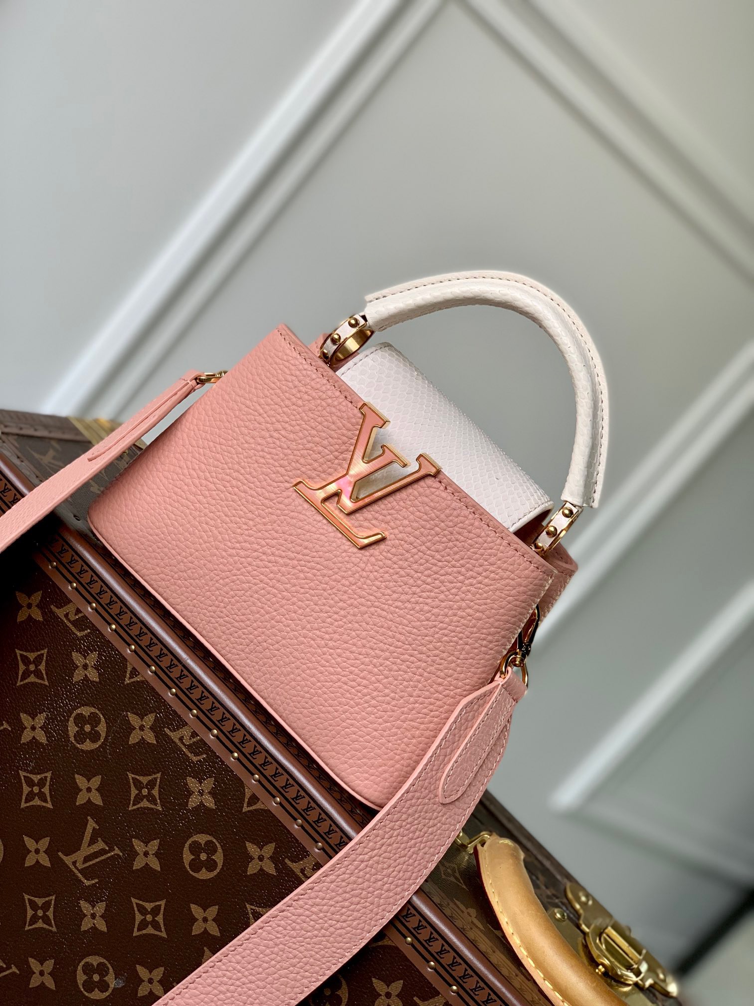 루이비통 Louis Vuitton 21166 숄더백 21CM