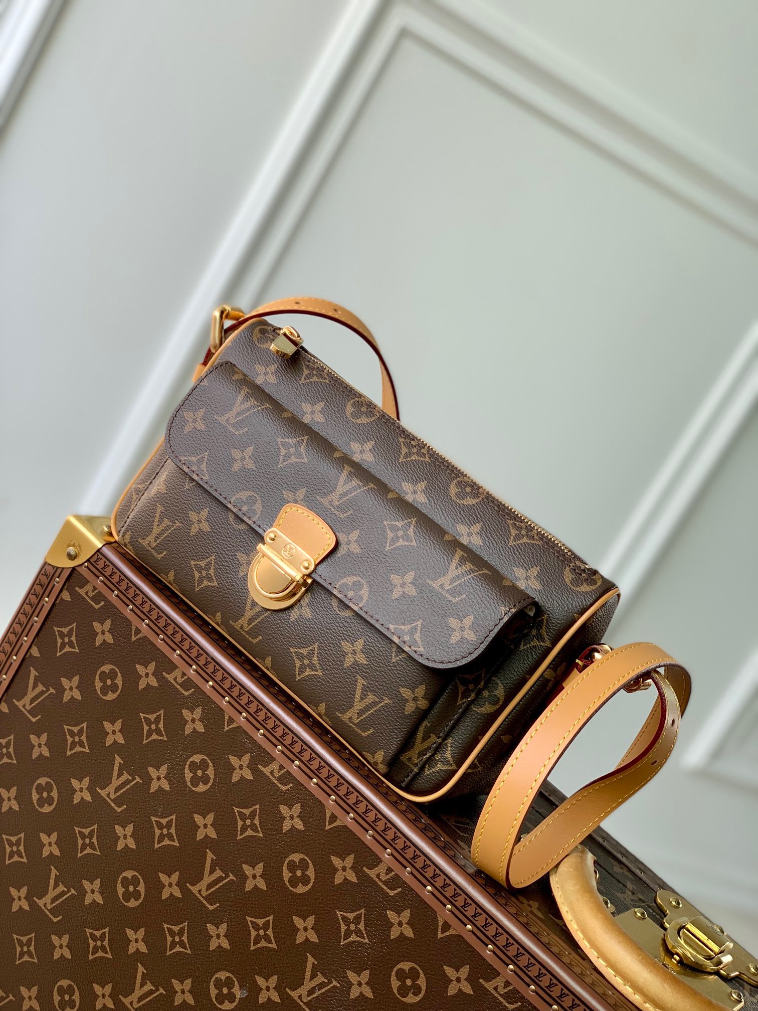 루이비통 Louis Vuitton 60006 탑 핸들백 27CM