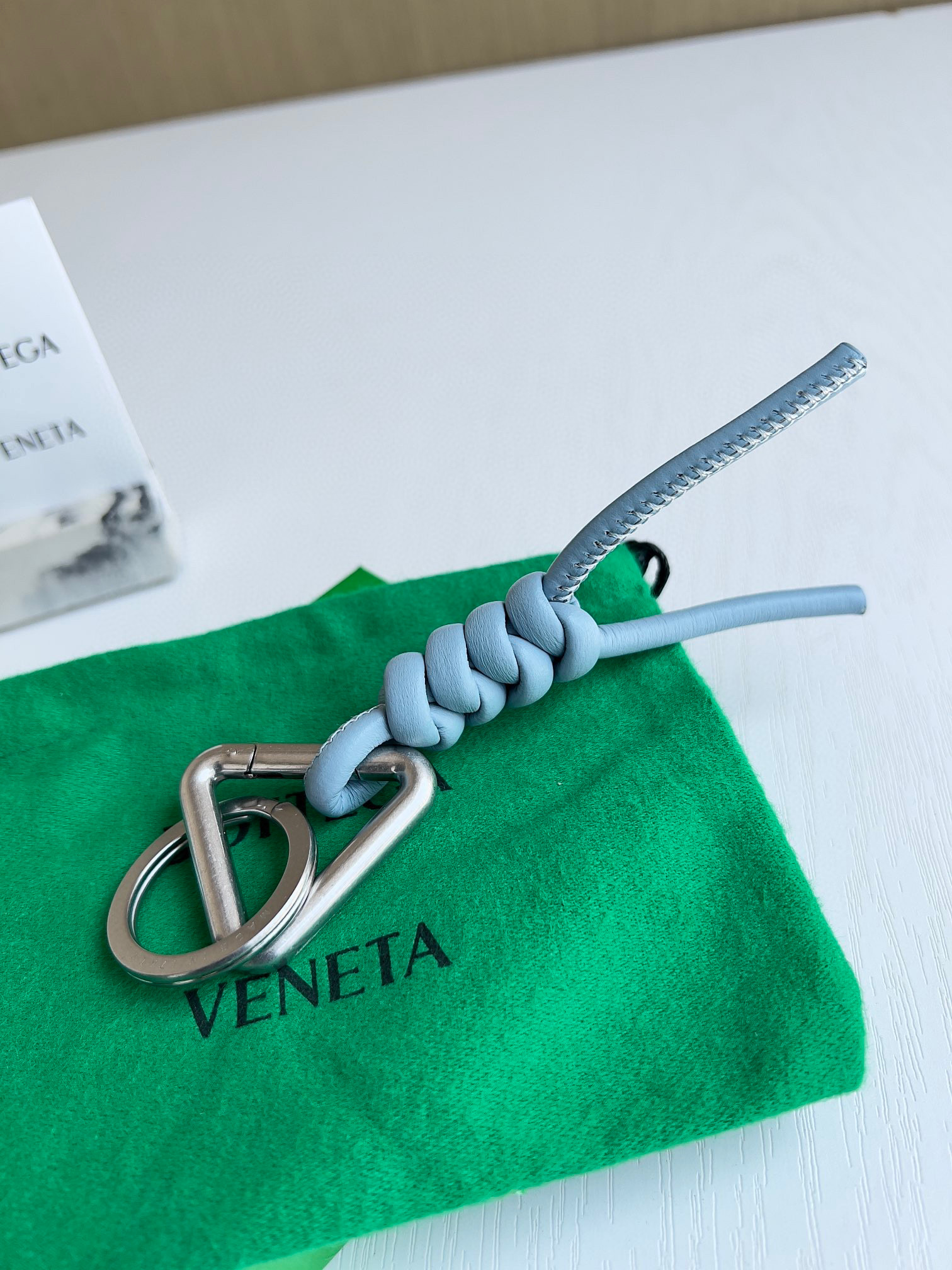 보테가베네타 Bottega Veneta