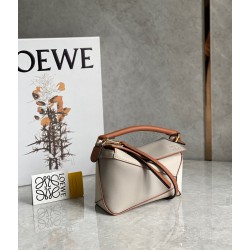 로에베 Loewe 크로스 백 21CM