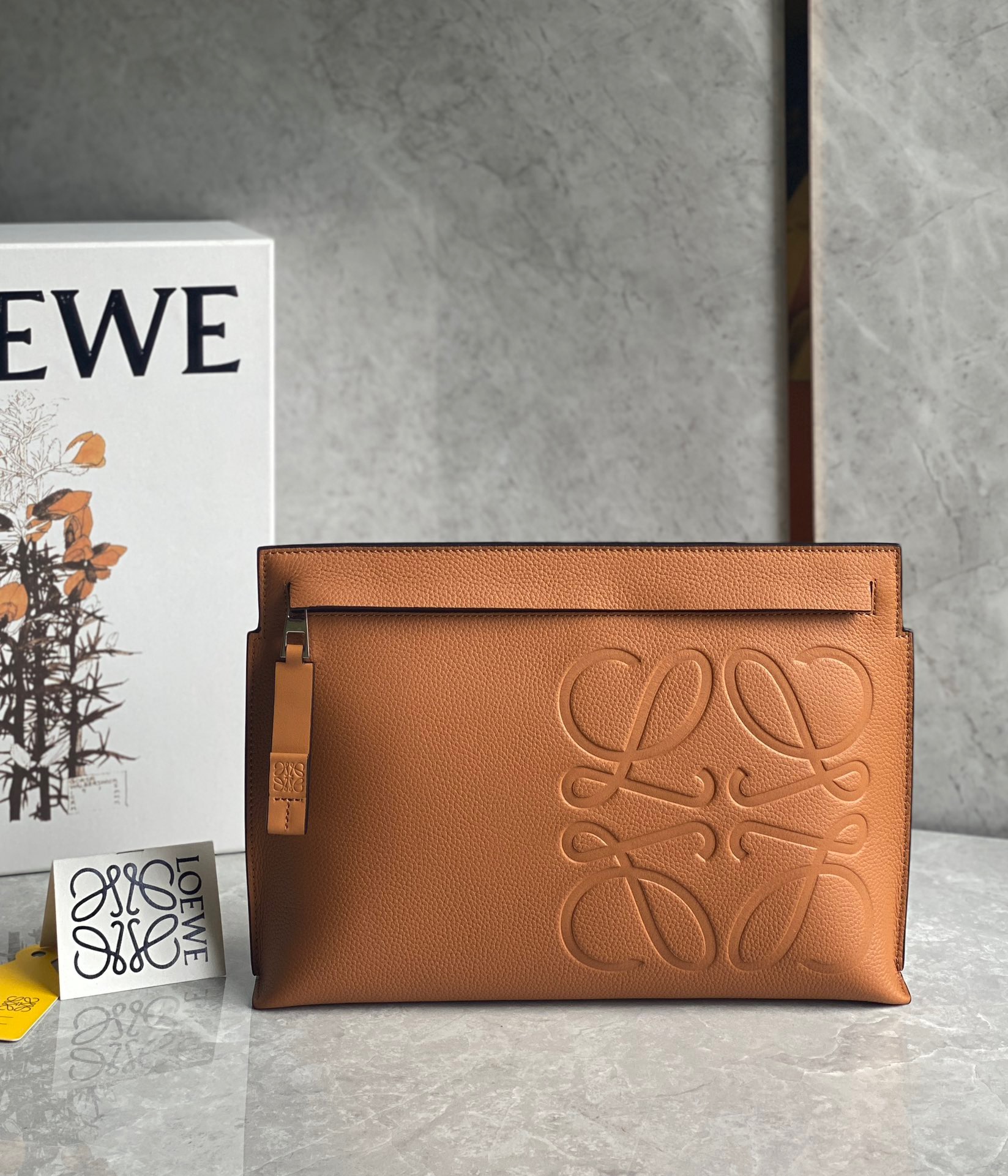 로에베 Loewe 클러치 29.5CM