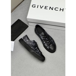 지방시 Givenchy 스니커즈