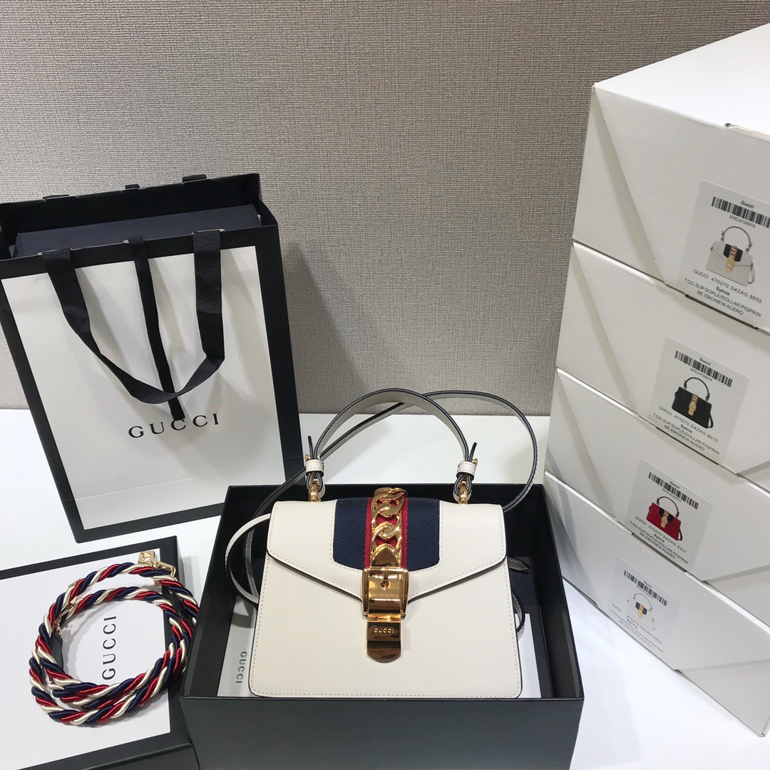 구찌 Gucci 470270 탑 핸들백  20CM