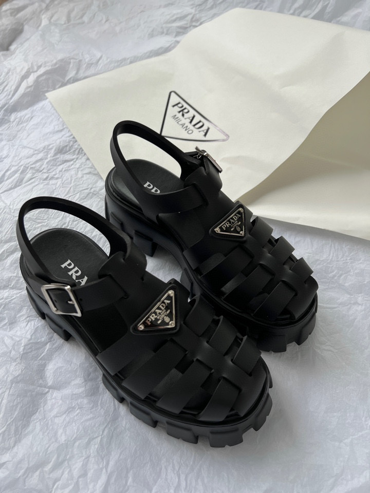 프라다 Prada 러버 샌들 블랙