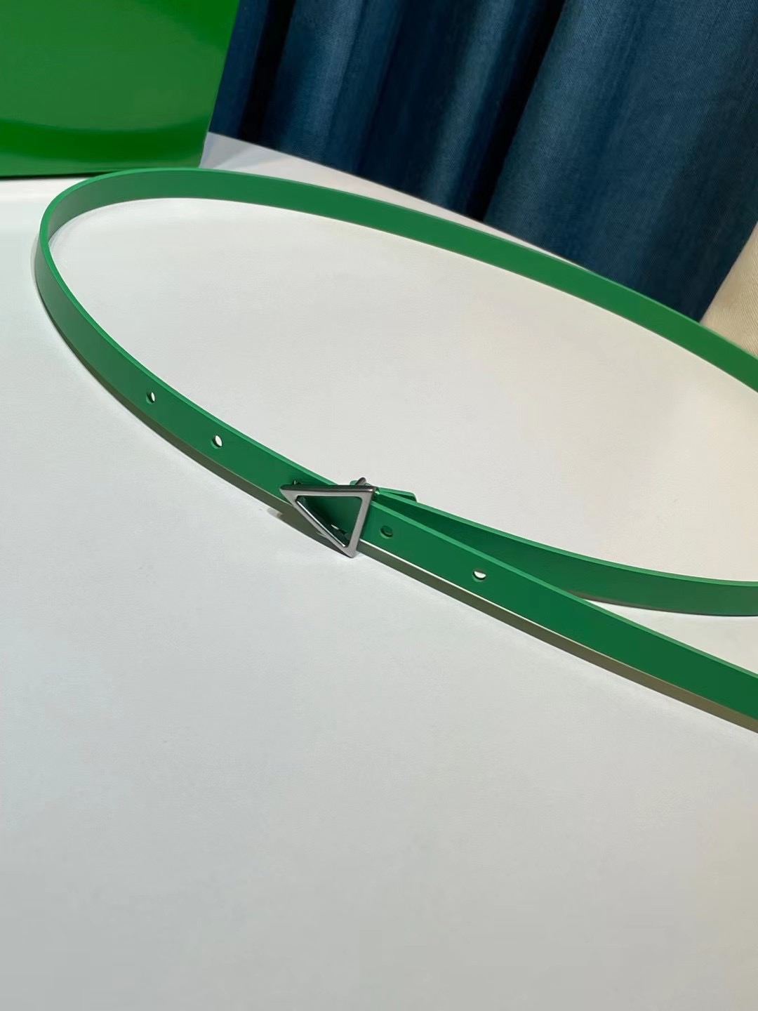 보테가베네타 Bottega Veneta GRASP 벨트 1.0CM