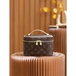 루이비통 Louis Vuitton 44495 클러치 20CM