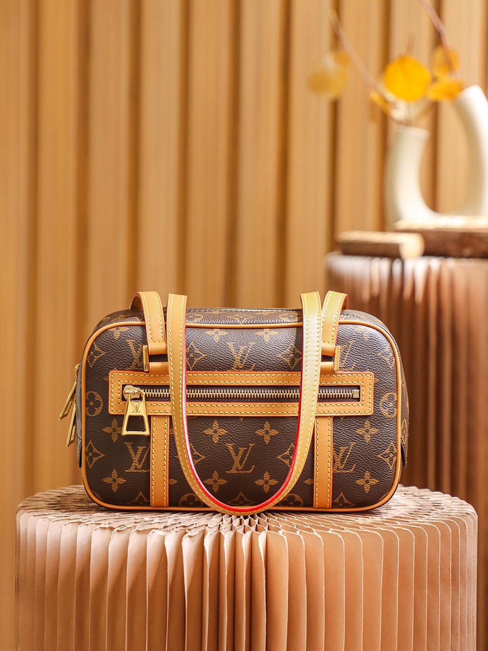루이비통 Louis Vuitton 46321 숄더백 26CM