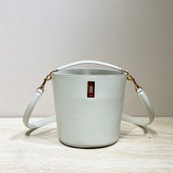 셀린느 CELINE 197573 TEEN BUCKET 16  버킷 백 16CM