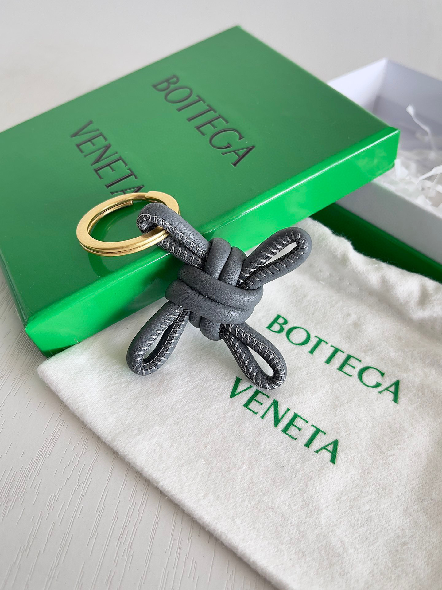 보테가베네타 Bottega Veneta