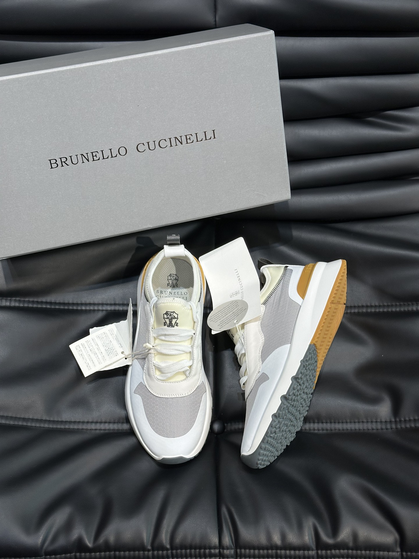 브루넬로 쿠치넬리 Brunello Cucineli 스니커즈