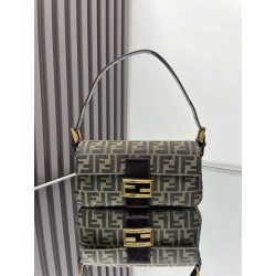 펜디 FENDI  8009 숄더백  26CM