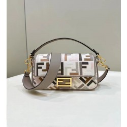 펜디 FENDI Baguette 0159 크로스 백 27CM