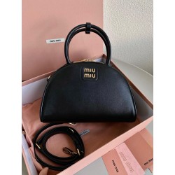 미우 미우 miu miu F0012 탑 핸들백 24CM