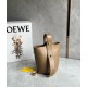 로에베 Loewe Pebble 버킷 백 16CM