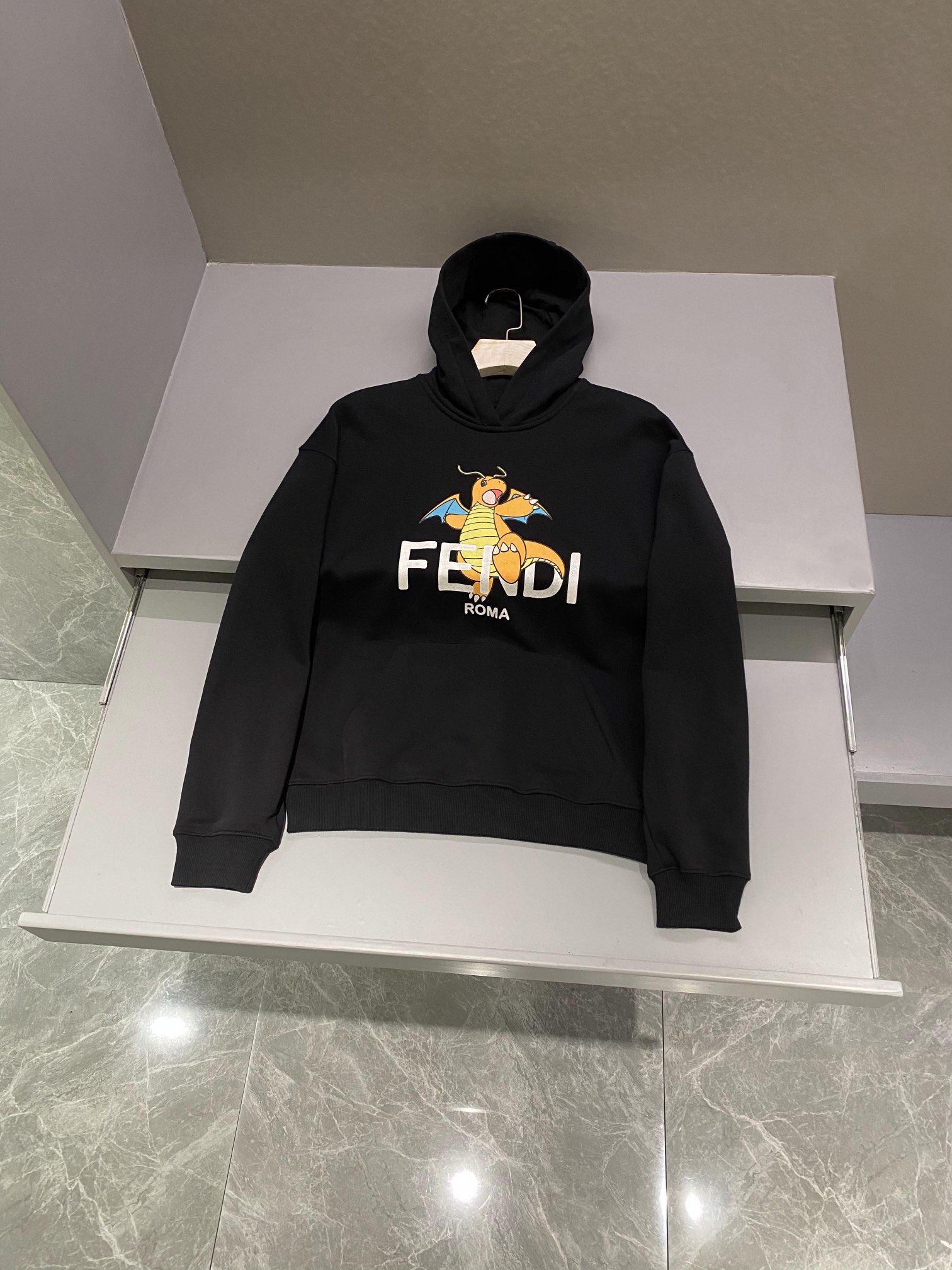 펜디 FENDI 후드티셔츠