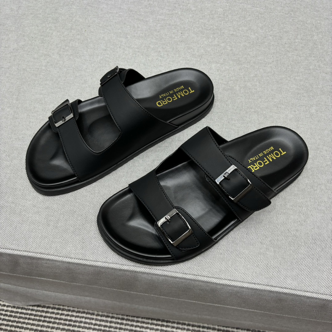 톰 포드 Tom Ford 슬리퍼