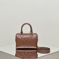 셀린느 Celine 197583 Triomphe 스무스 카프스킨 스몰 보스턴백 레더 트리옹프 19.5CM