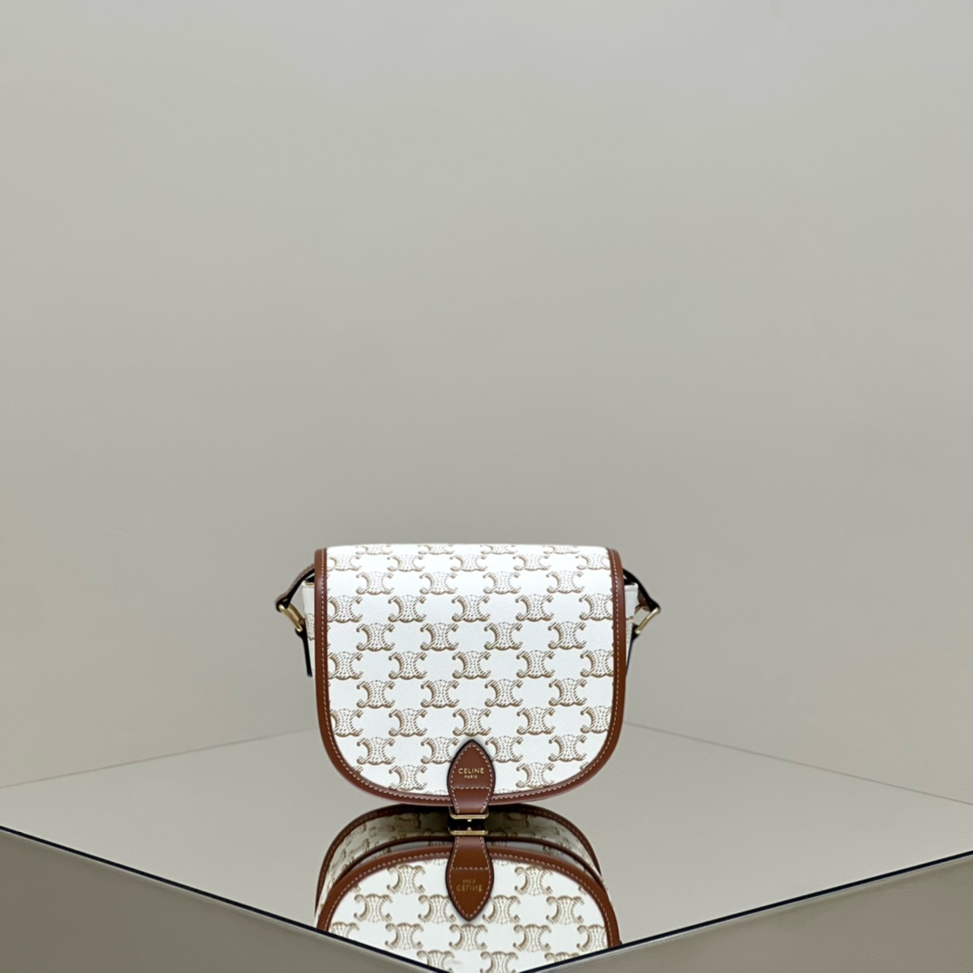 셀린느 Celine 191502 Triomphe Canvas Folco 트리옹프 캔버스 & 카프스킨 미디움 폴코백 탄 18CM