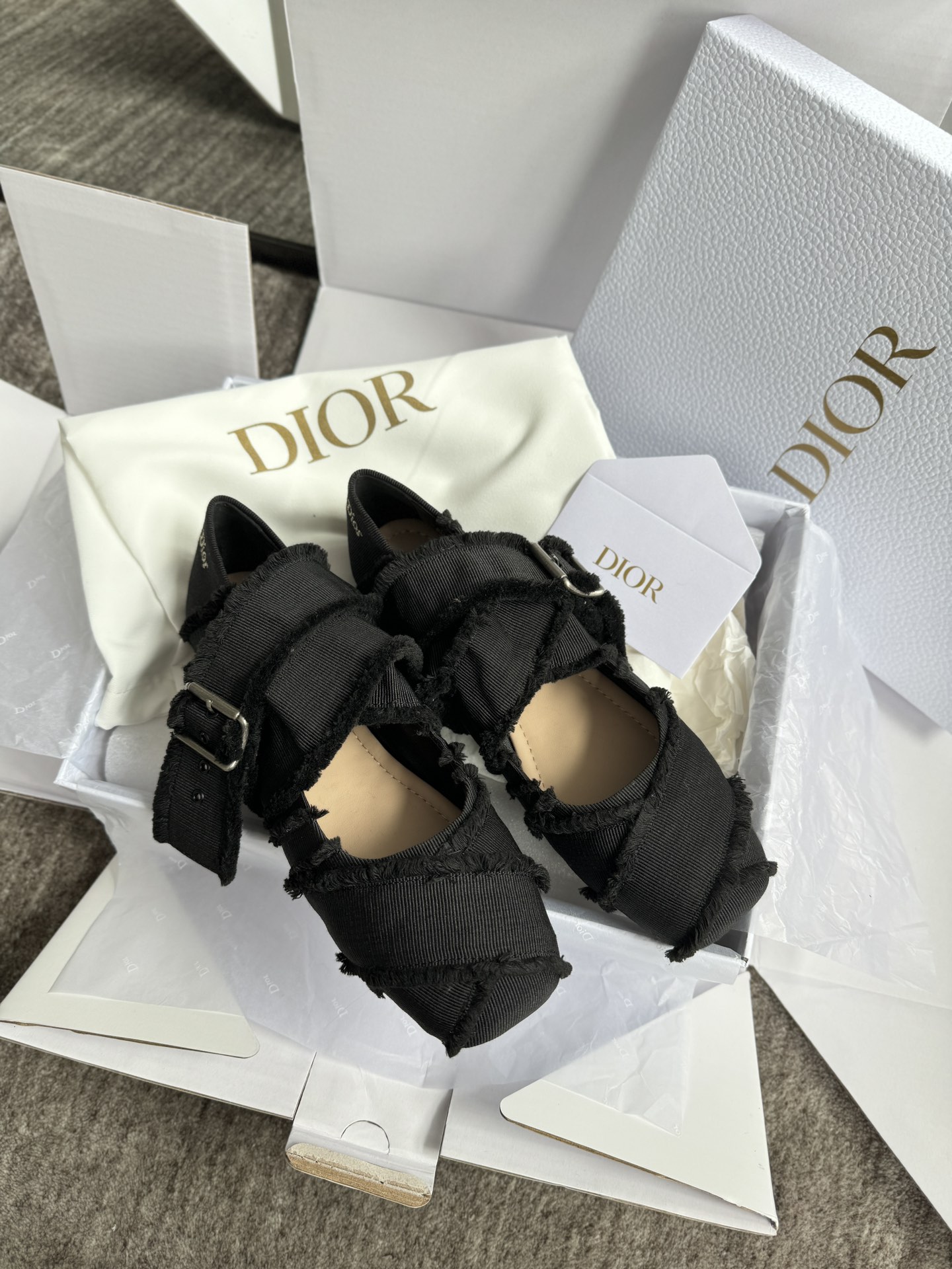 발렌시아가 DIOR 아나토믹 발레리나