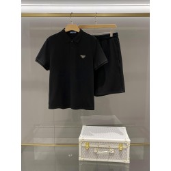 프라다 Prada 반팔과 반바지 세트