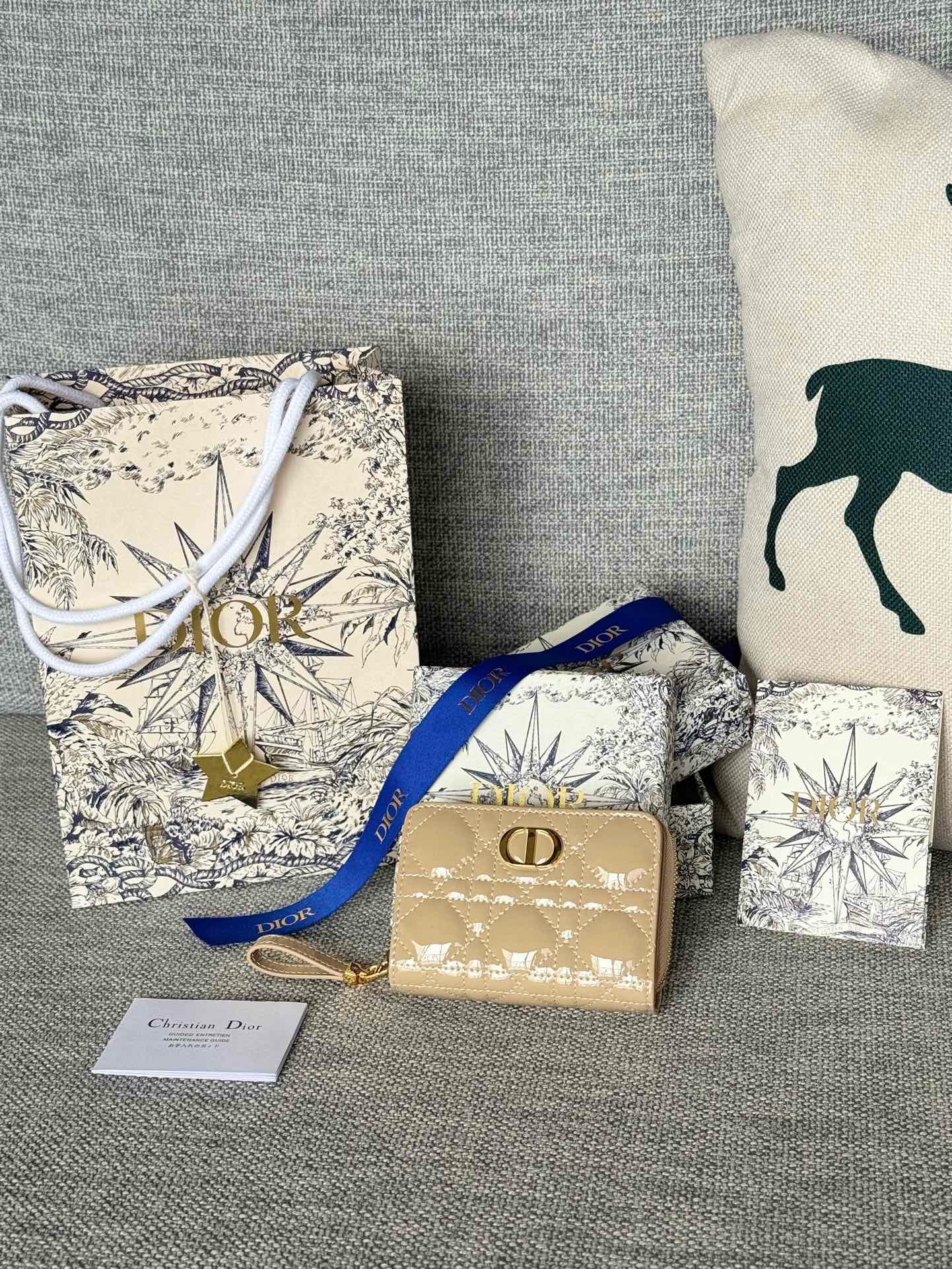 디올 Dior Lady 카드 케이스 12CM