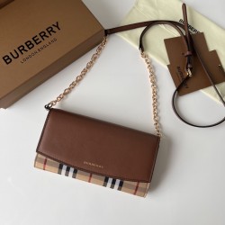 버버리 Burberry Horseferry 40482501 지갑 21CM