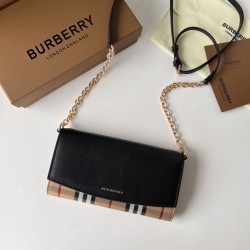 버버리 Burberry Horseferry 40482501 지갑 21CM