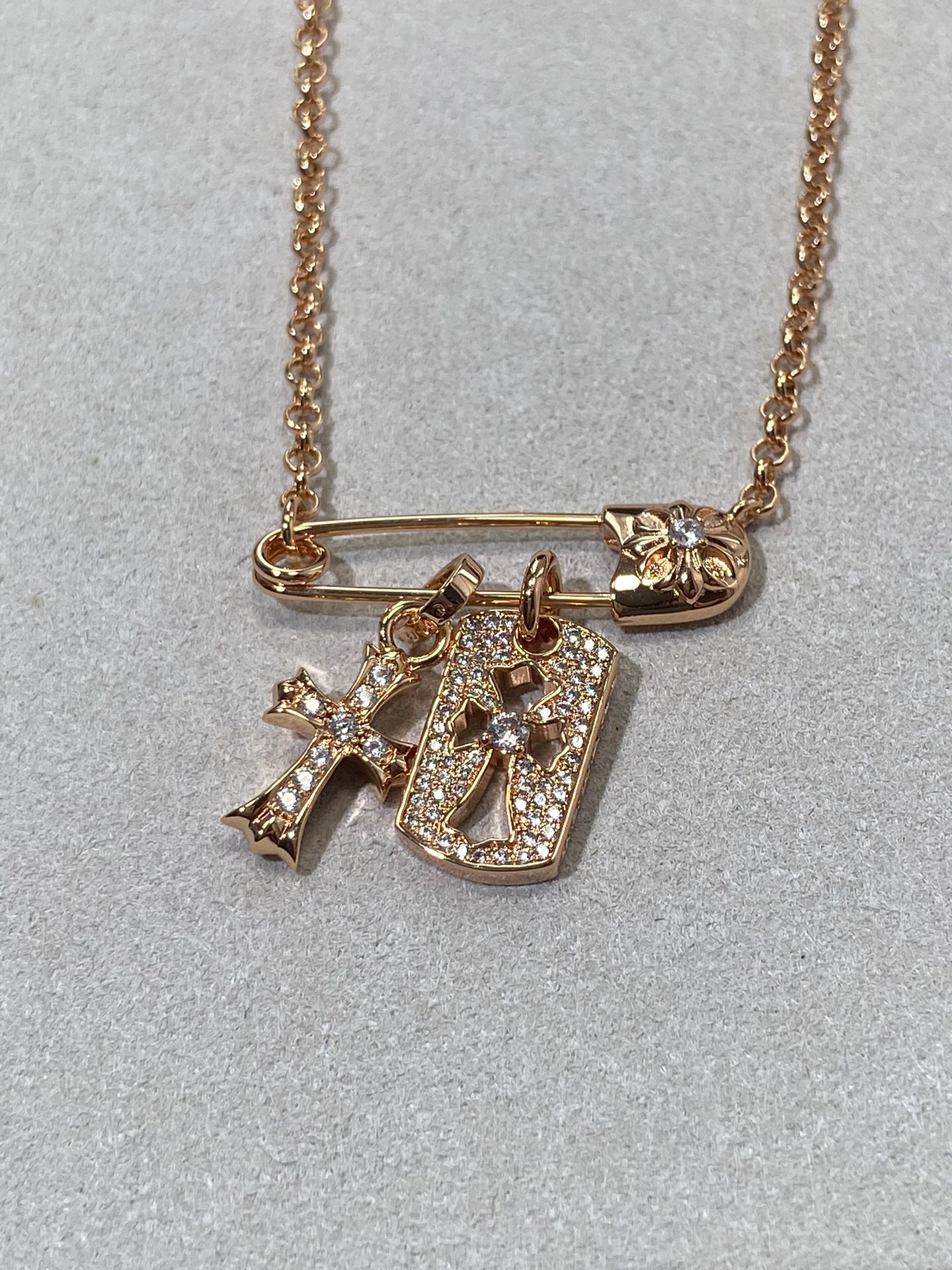 크롬하츠 Chrome Hearts 목걸이 Band drill