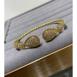 부쉐론 Boucheron serpent bohème 다섯 개의 모티브로 팔찌